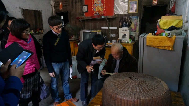 田村开展慰问活动